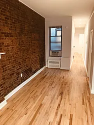 Rented by Metropolis Real Estate of Manhattan