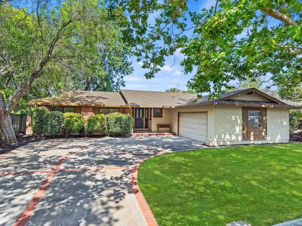 3516 Tupelo Dr, Walnut Creek, CA 94598