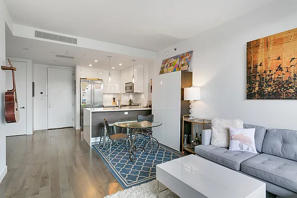 Rented by Modern Spaces | media 1