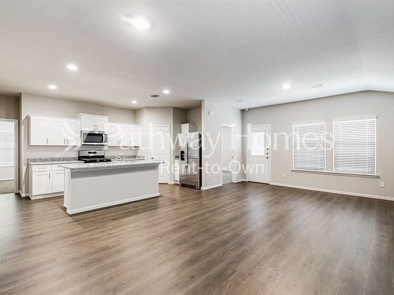 5th image of 1620 Gatesville Ct