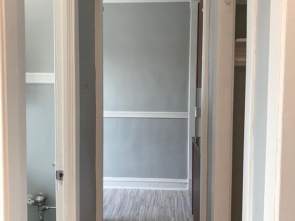 3rd image of 3265 1/4 W Wrightwood Ave #3M
