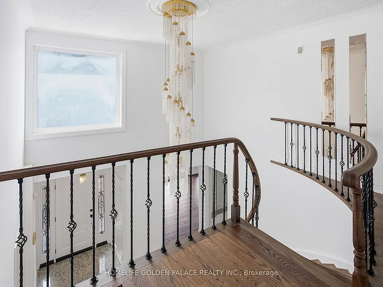 394 Patricia Ave — Photo 18