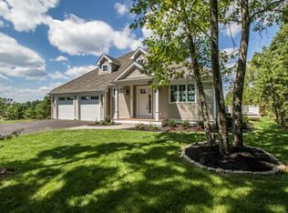 187 Rhode Island Rd, Lakeville, MA 02347