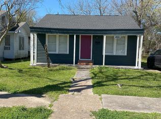 1833 11th St, Port Arthur, TX 77640