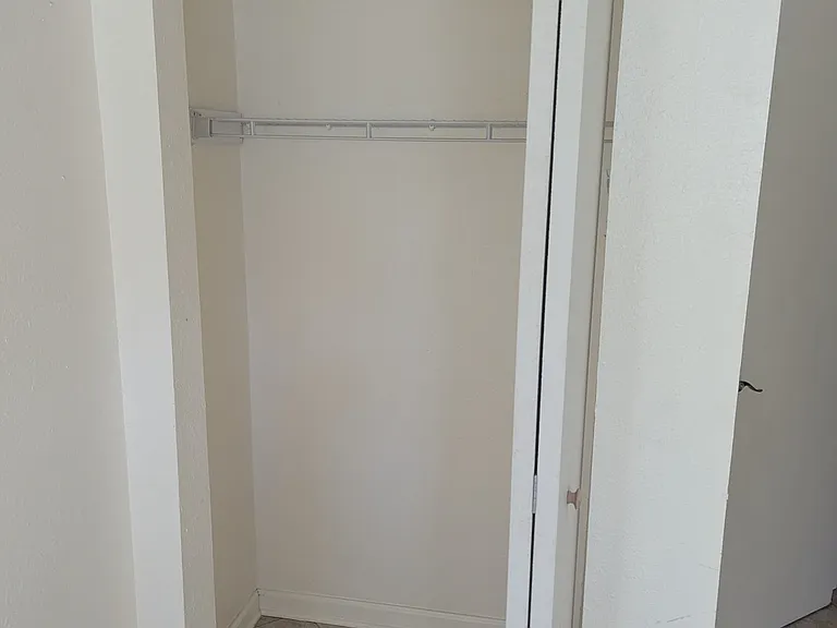 1255 Ponce Island Dr — Photo 1