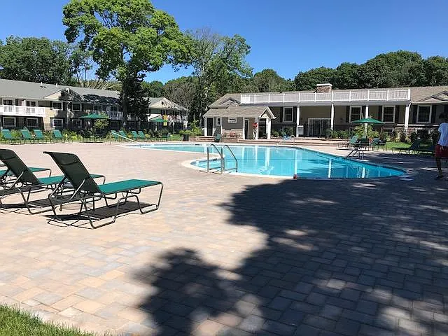 Fairfield Village At Coram — Photo 19