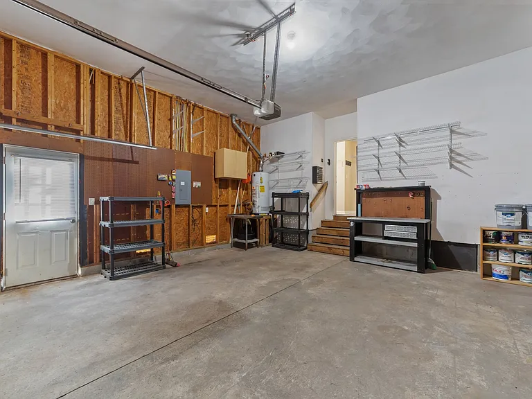 115 Jones St — Photo 30
