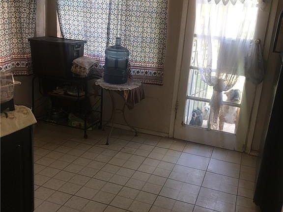 4th image of 7533 Green Valley Pl