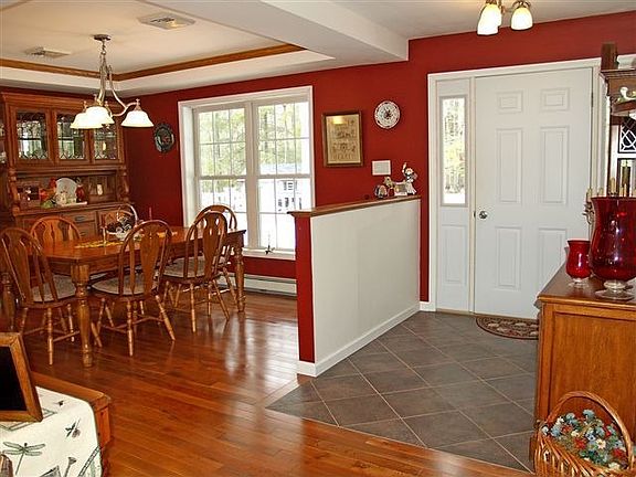 3rd image of 59 Pinecrest Dr