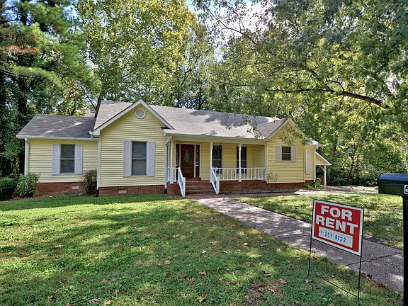2nd image of 512 Shady Oak Dr