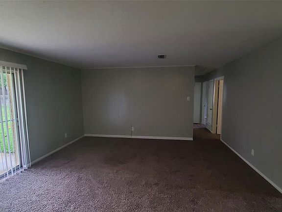 5th image of 1209 Greencove Dr