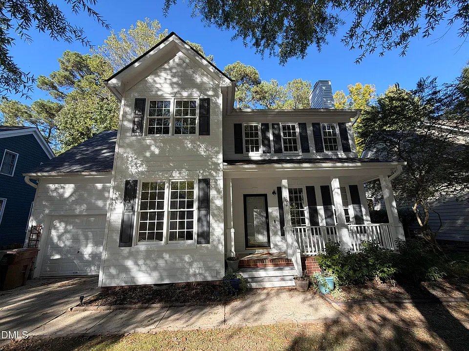 102 Unaka Ct