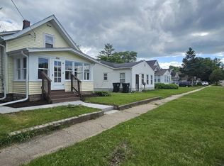 1904 Roosevelt Ave, Beloit, WI 53511