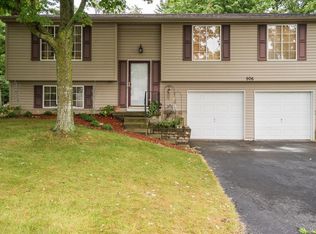 906 Martindale Rd, Union City, OH 45377