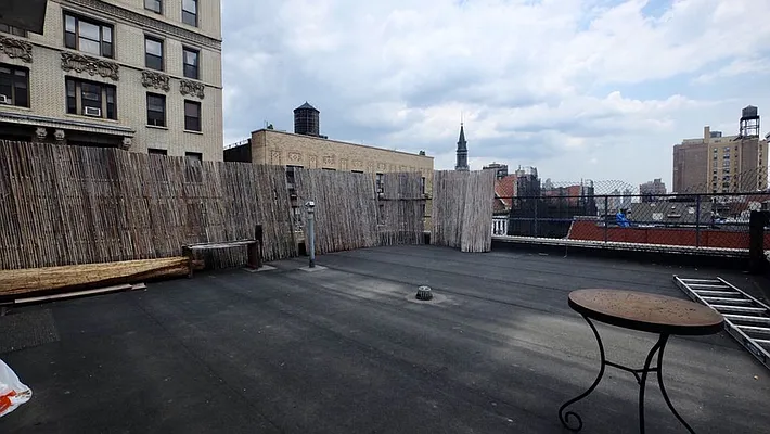 Rented by Skyward | media 28