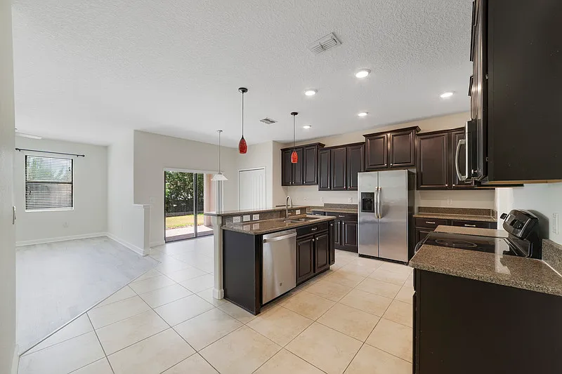 Building Photo - 1315 Moss Creek Ln