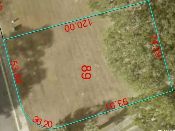 89 Oaklawn Rd., Georgetown, SC 29440