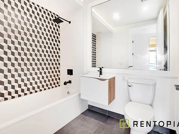 5th image of 1875 Atlantic Ave #403N