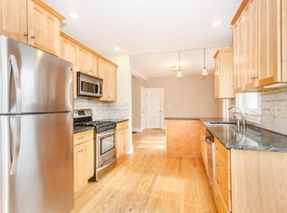 24 Pinckney St #2, Somerville, MA 02143