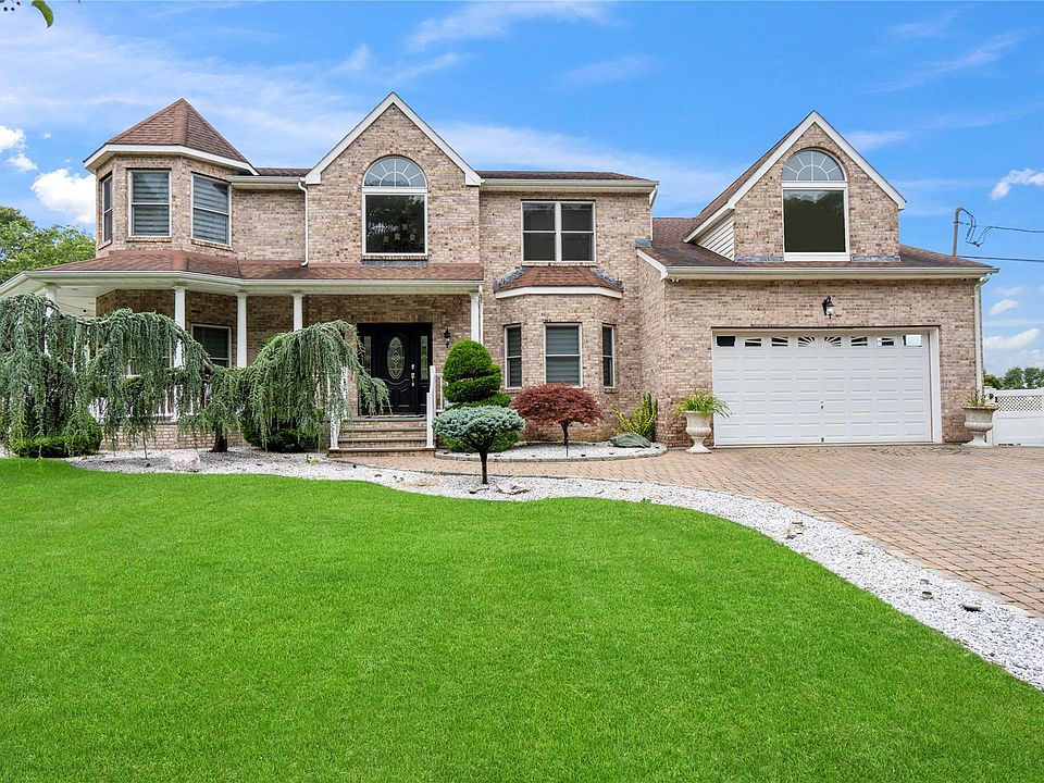 1st image of 324 Mac Arthur Boulevard