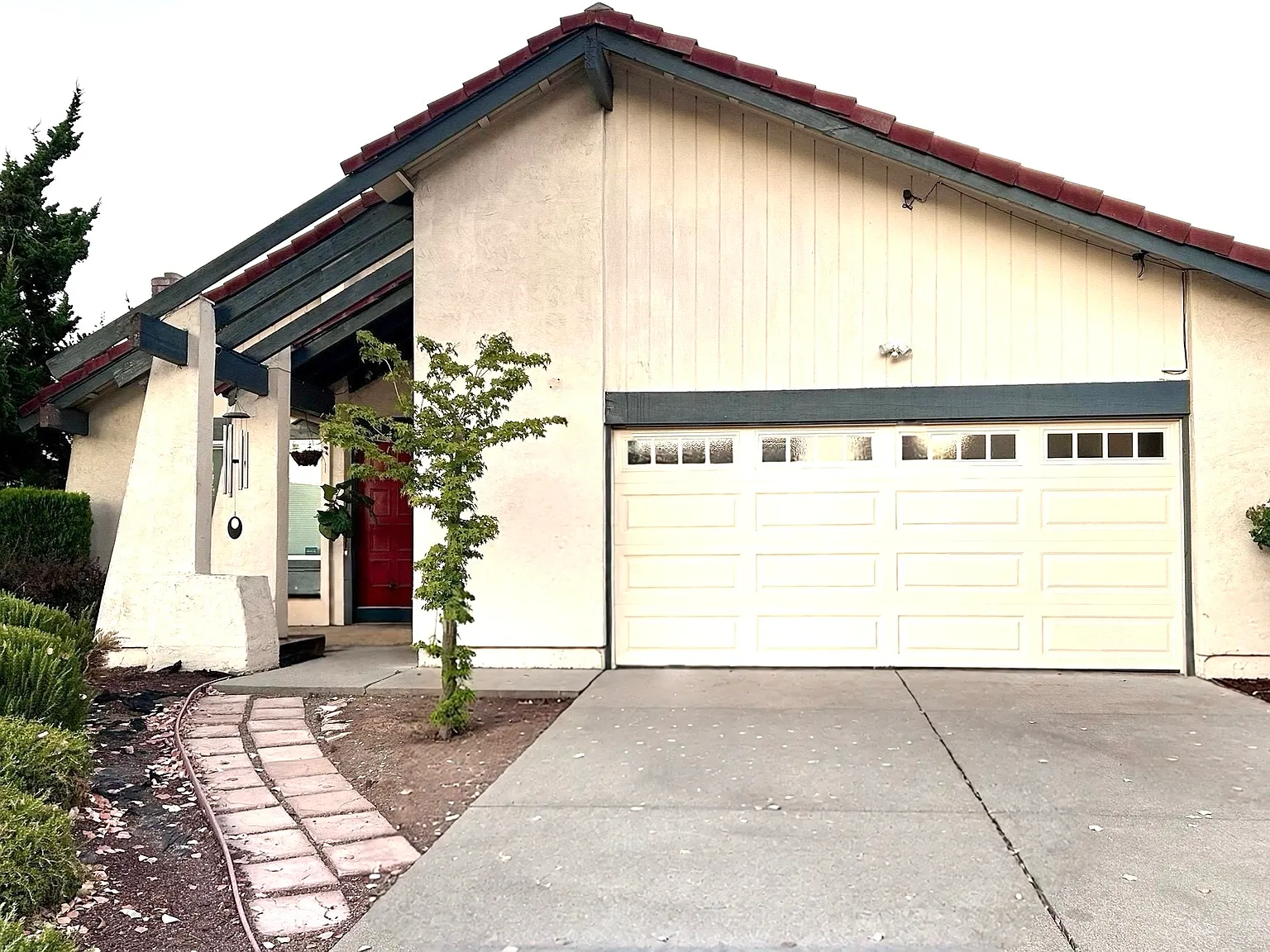 Pitch Pine Ct, San Jose — Photo 1