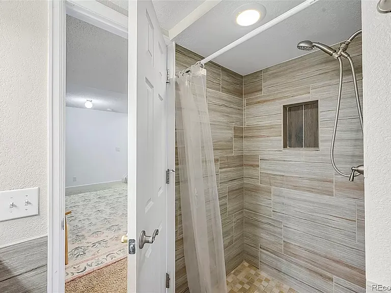 16275 Beauty Bush Pl — Photo 21