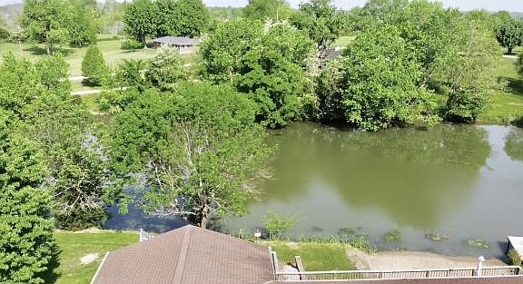 5th image of 12476 Gordon Ln