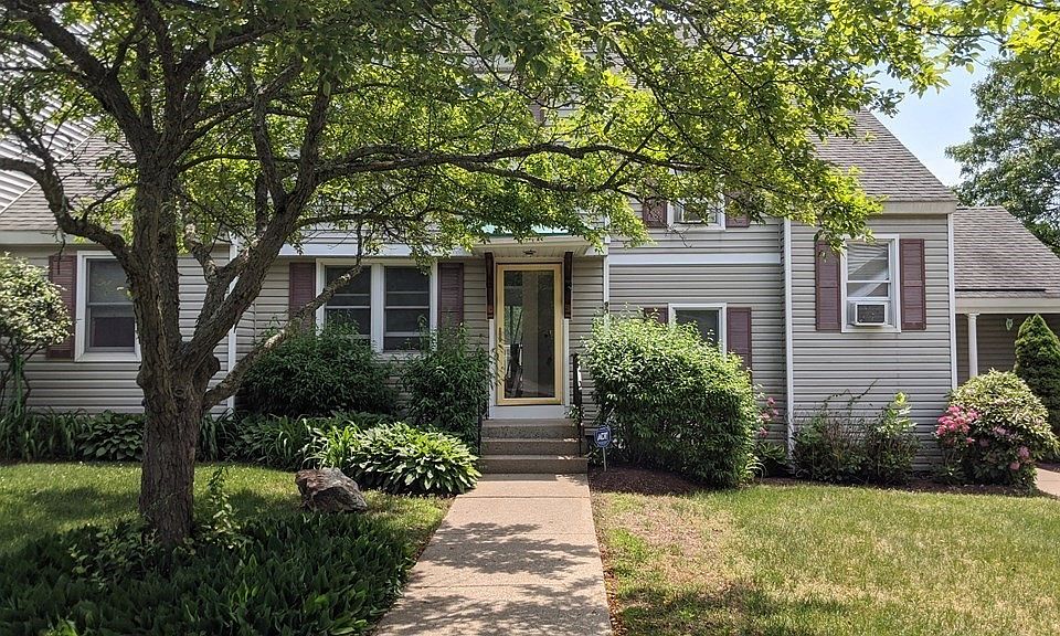 99 Victoria Heights Rd 99, Hyde Park, MA 02136 Zillow