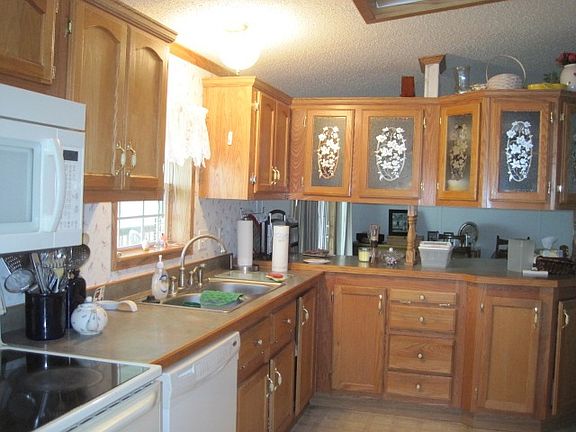 5th image of 185 Deboer Dr