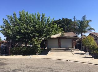 1934 Robin Dr, Ceres, CA 95307