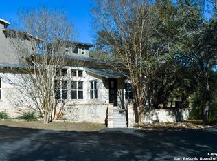 406 Mountain Spring Dr, Boerne, TX 78006