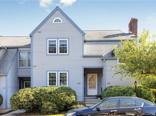 85 Gate Ridge Rd, Fairfield, CT 06825