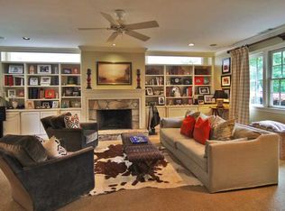 3272 Wood Valley Rd NW, Atlanta, GA 30327