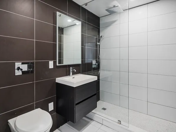 1238 63rd Street image 13 of 29