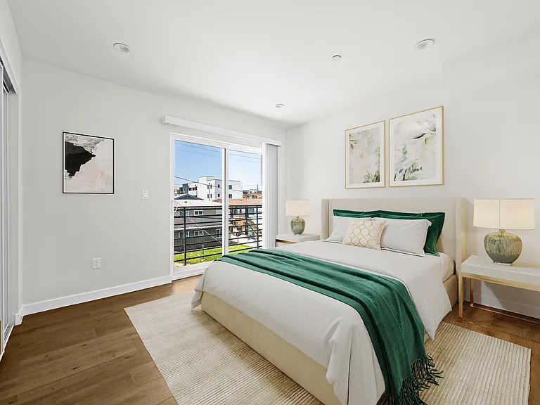 5218 Auckland Ave — Photo 13