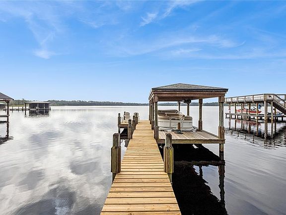 3rd image of 6358 OAK SHORE DRIVE