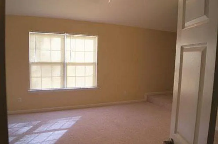 42 Weslyn Park Dr #42 — Photo 3