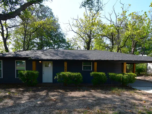1920 W Oakwood St, Tyler, TX 75702