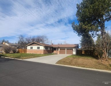1118 Joseph St, Moscow, ID, 83843