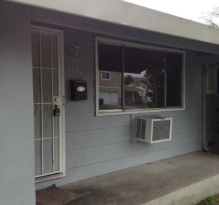 Duplex on corner lot