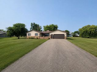 6205 Oakport St N, Moorhead, MN 56560