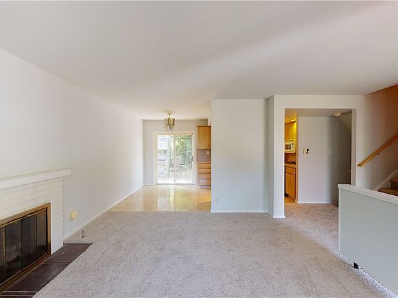 5th image of 1603 S 261st Pl