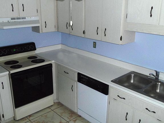 5th image of 203 S Orchard St APT 2A