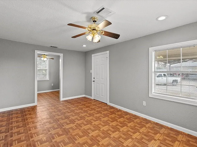 14029 McNair St — Photo 18