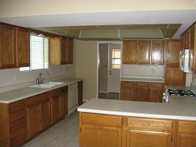 4th image of 10320 W Camden Ave