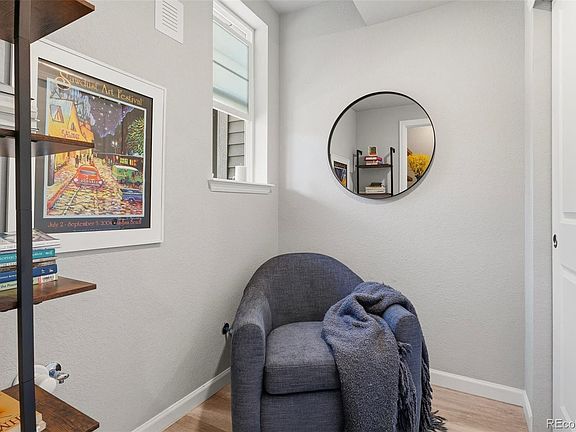 5th image of 1310 Hoyt Street #3