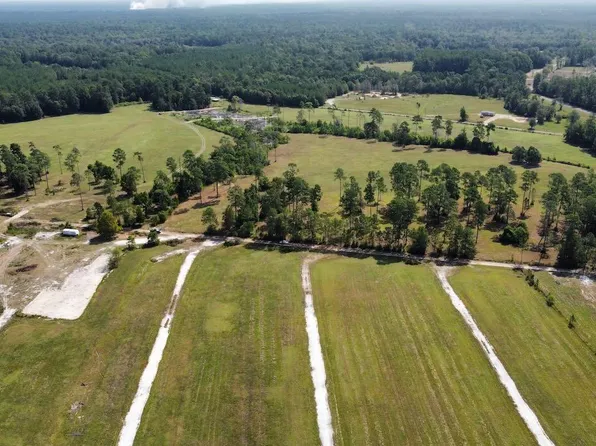 6650 Burrell Trl, Kountze, TX 77625
