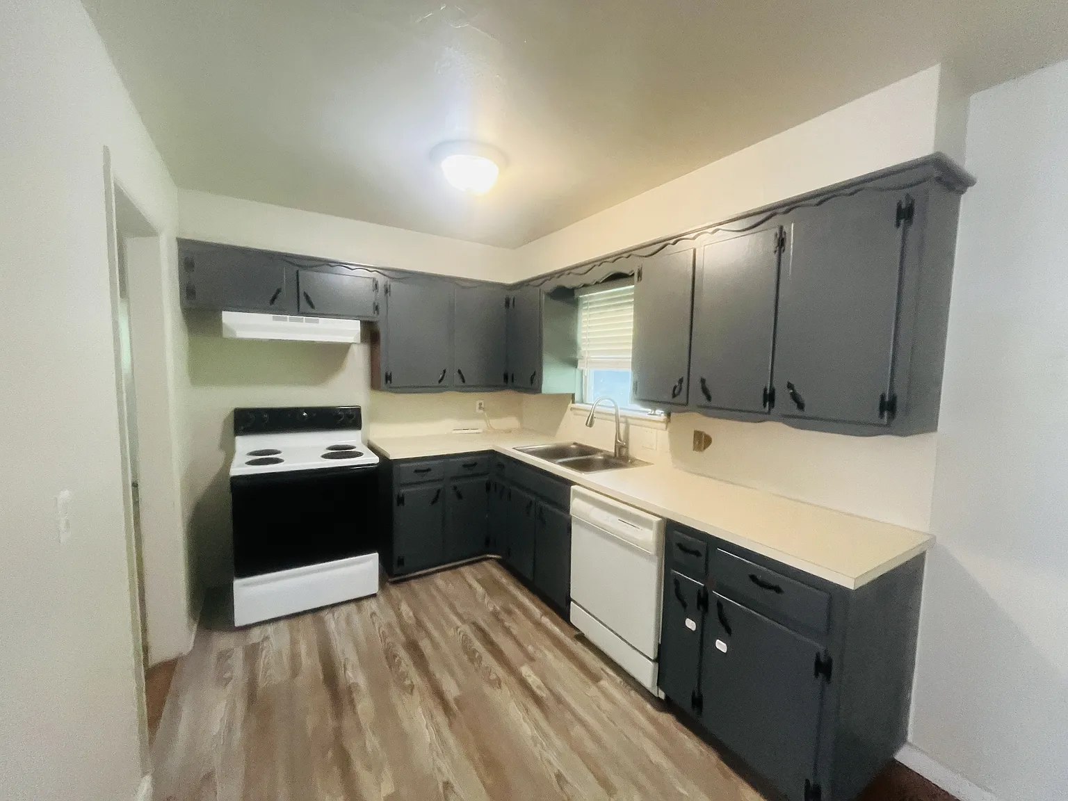 15 South Story Street - 1 — Photo 4
