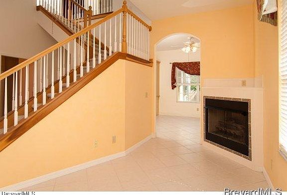3rd image of 6385 Floridana Ave