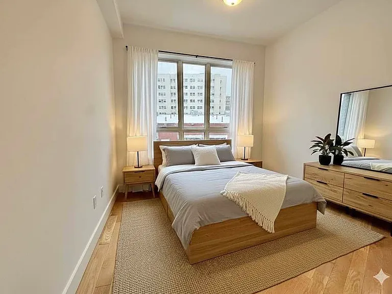 880 Dekalb Ave #401 — Photo 8